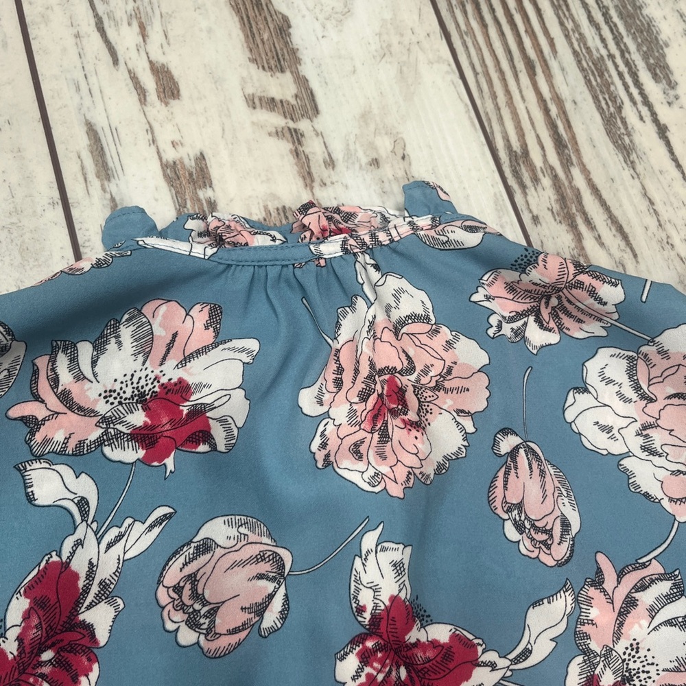 Daniel Rainn Floral Print Blouse Smocked Neckline & Ruffle Sleeves, Small - Picture 12 of 16